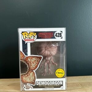 Funko pop Netflix stranger things demogorgon chase